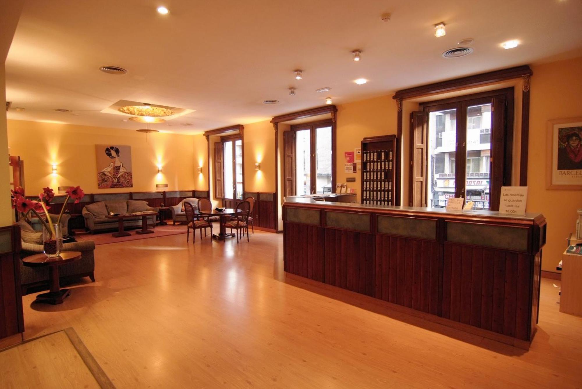 Hostal Cataluna ซาราโกซา ภายนอก รูปภาพ
