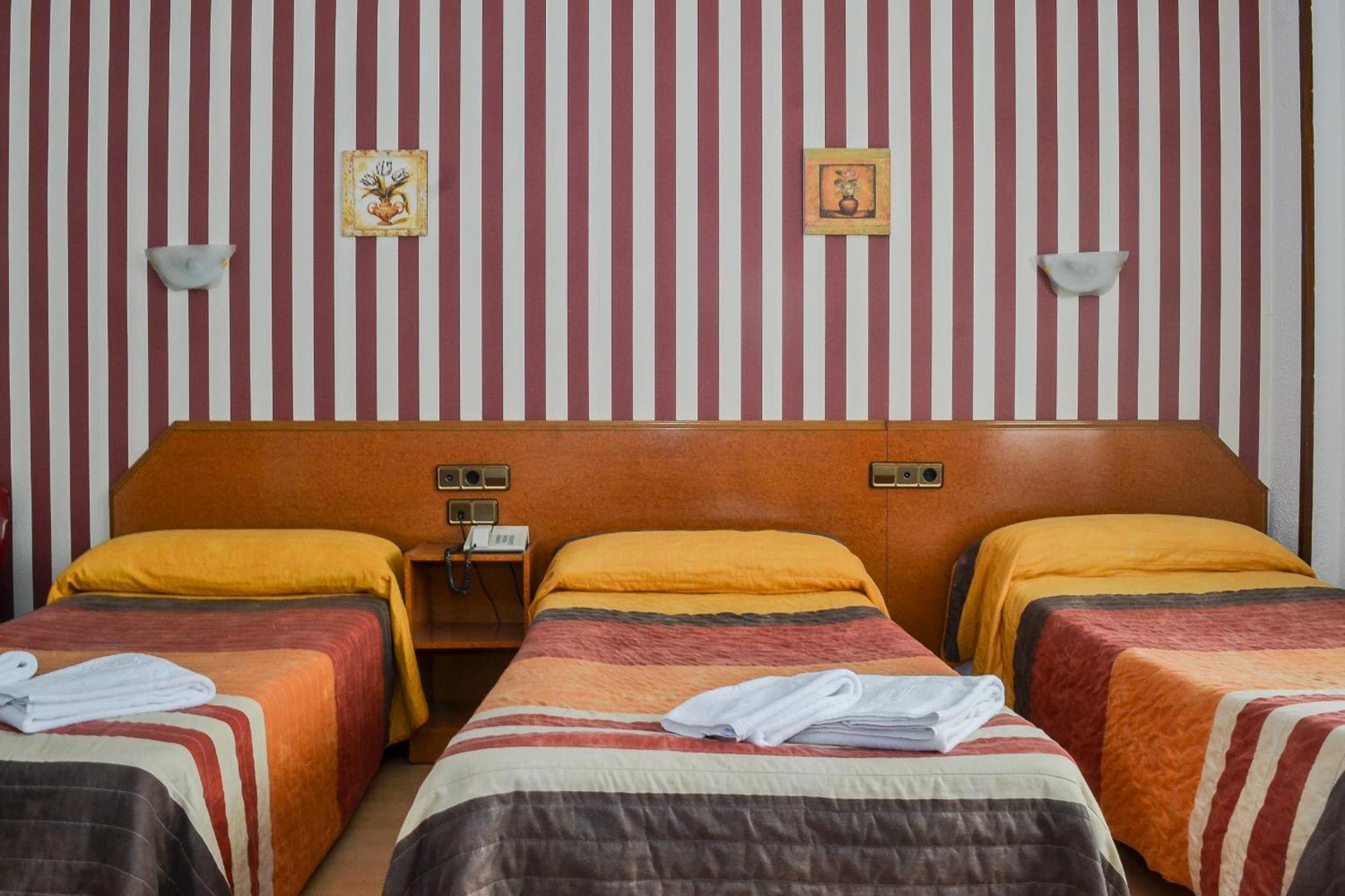 Hostal Cataluna ซาราโกซา ห้อง รูปภาพ