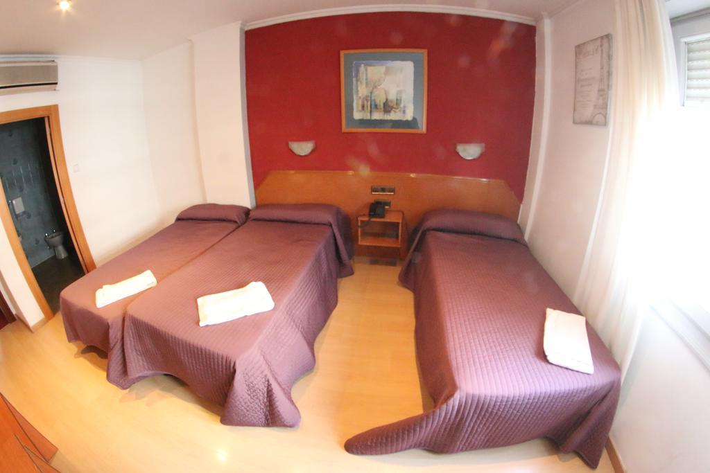 Hostal Cataluna ซาราโกซา ภายนอก รูปภาพ
